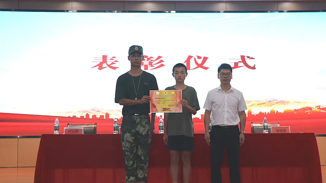 15.jpg